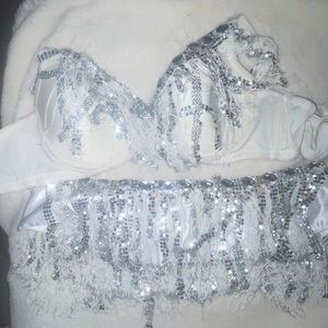 Exotic wear new!! L/XL TOP, M/L BOTTOM